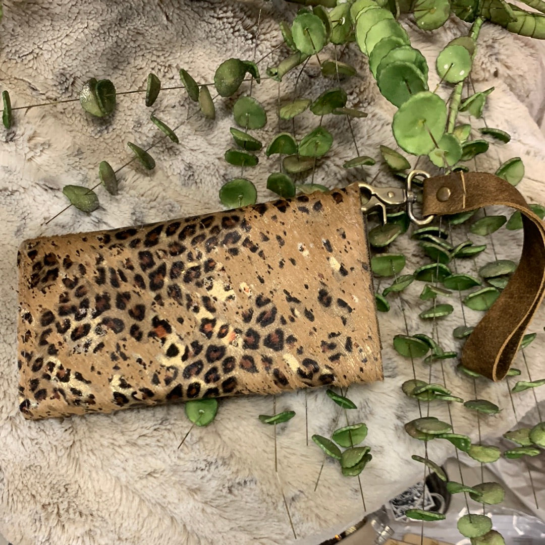 Keep It Gypsy Leopard Gun Case – Rustic Mile Boutique