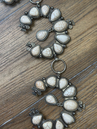 White Stone Horseshoe Conch Belt | Adjustable Western Statement Belt | Texas