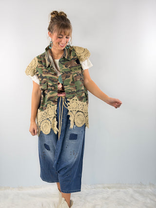 Hidden Meadows Vest, Camo | Jaded Gypsy