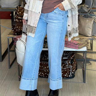 Vervet Super High Rise Baggy Wide Leg Denim Jeans Light Wash Denim