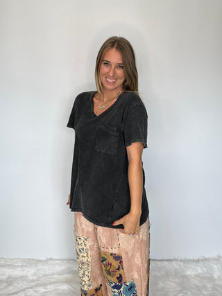 Jaded Gypsy Moon Dance V-Neck Tee - Midnight