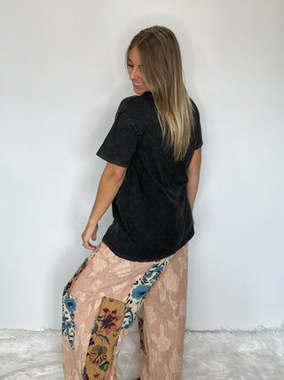 Jaded Gypsy Moon Dance V-Neck Tee - Midnight