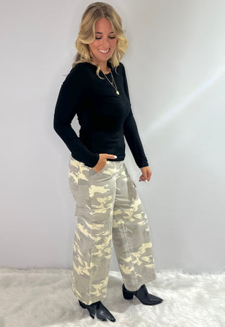 Womens long sleeve double-layer fitted t shirt in black or olive green. Made from rayon and spandex blend