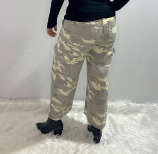 Army Desert cargo pants in soft gray and cream with multiple utility pockets and relaxed fit