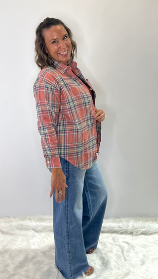 Relaxed Plaid Cotton Blend button down shirt in Dusty Rose