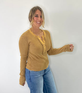 Coffee Yellow thermal knit top with button front detail and thumb hole sleeves