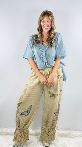 A Rare Bird Love Eloise Butterfly Appliqué pants