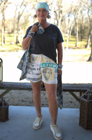 Jaded Gypsy Moon Dance V-Neck Tee - Midnight