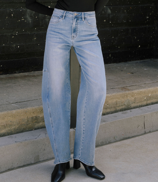Vervet Super High Rise Wide Barrel Denim Jean