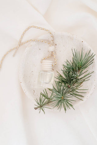 Holiday Tree Diffuser Set – Christmas Pine Ornament Scent