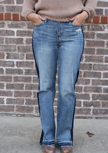 Judy Blue High-Waist Side Seam Detail Straight Jean Adorable Jeans to throw on with the boots or wedges!!!
