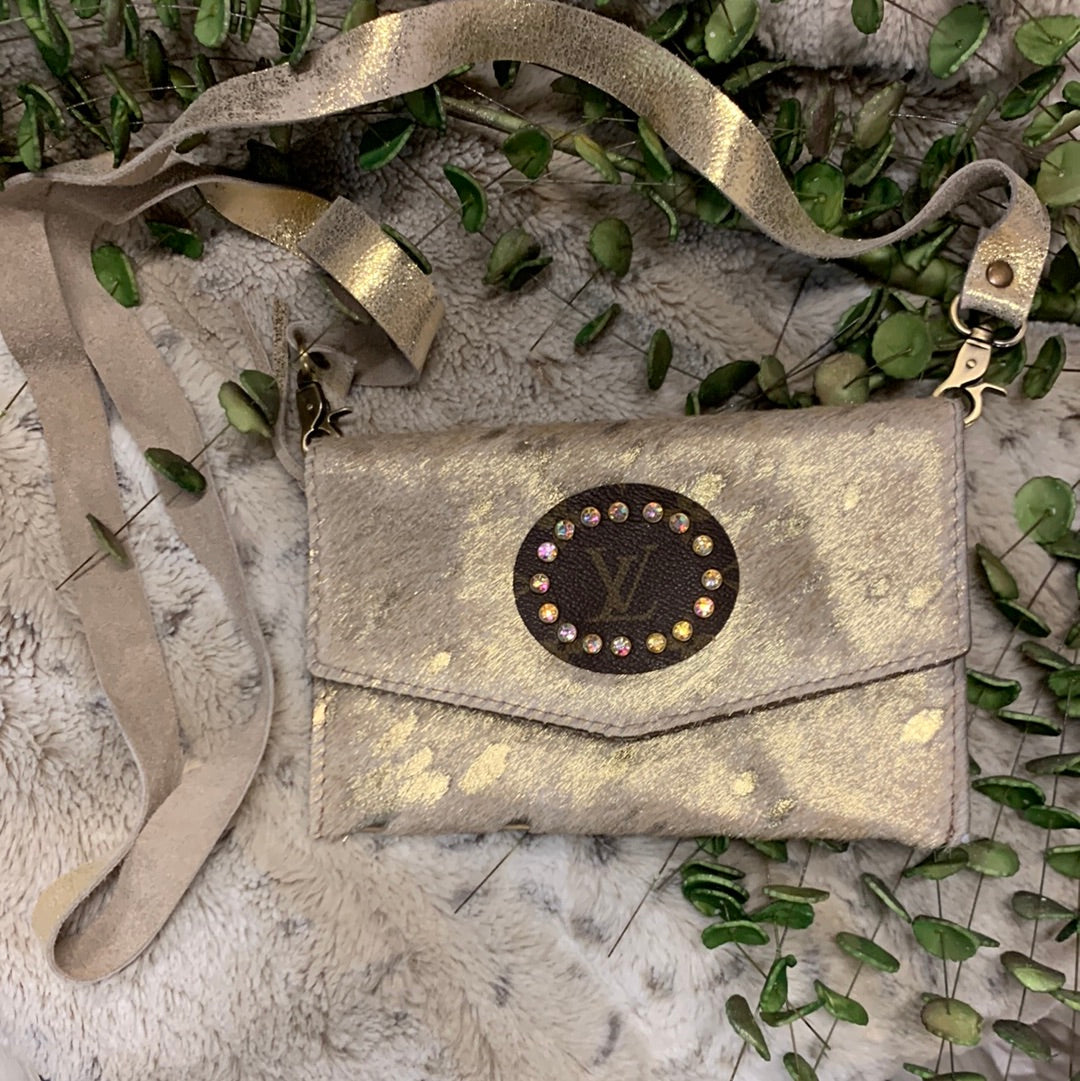 Keep It Gypsy Distressed Leather Key Ring Loop or Wristlet Strap – White  Lily Boutique