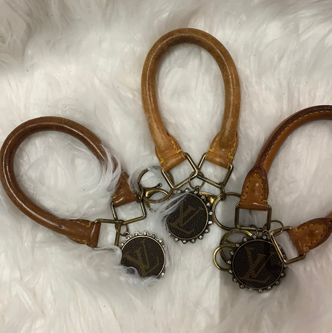 Keep It Gypsy Distressed Leather Handle Loop Key Ring Loop or Wristlet –  White Lily Boutique