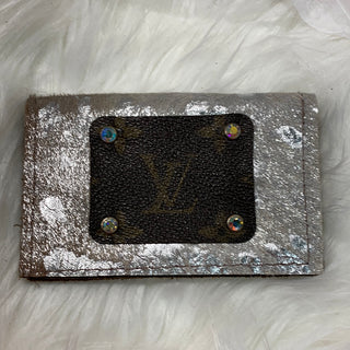 Keep It Gypsy Silver Hair On Cowhide Credit Card Holder